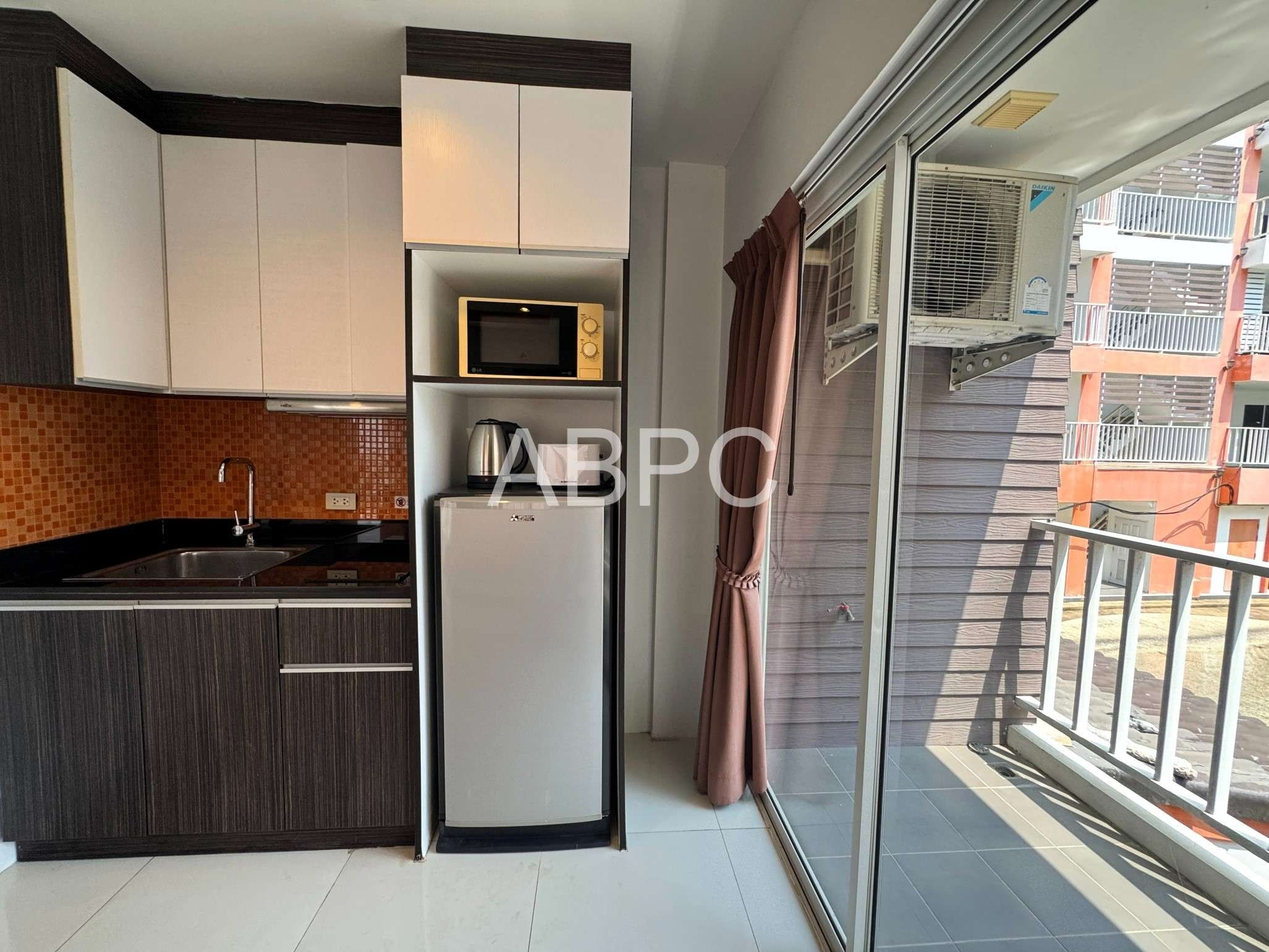 Studio Condo For Sale Or Rent In Prahtamnak photo 14