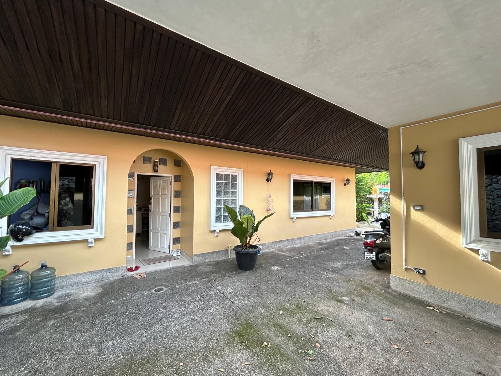 Pool Villa For Sale in East Pattaya photo 31