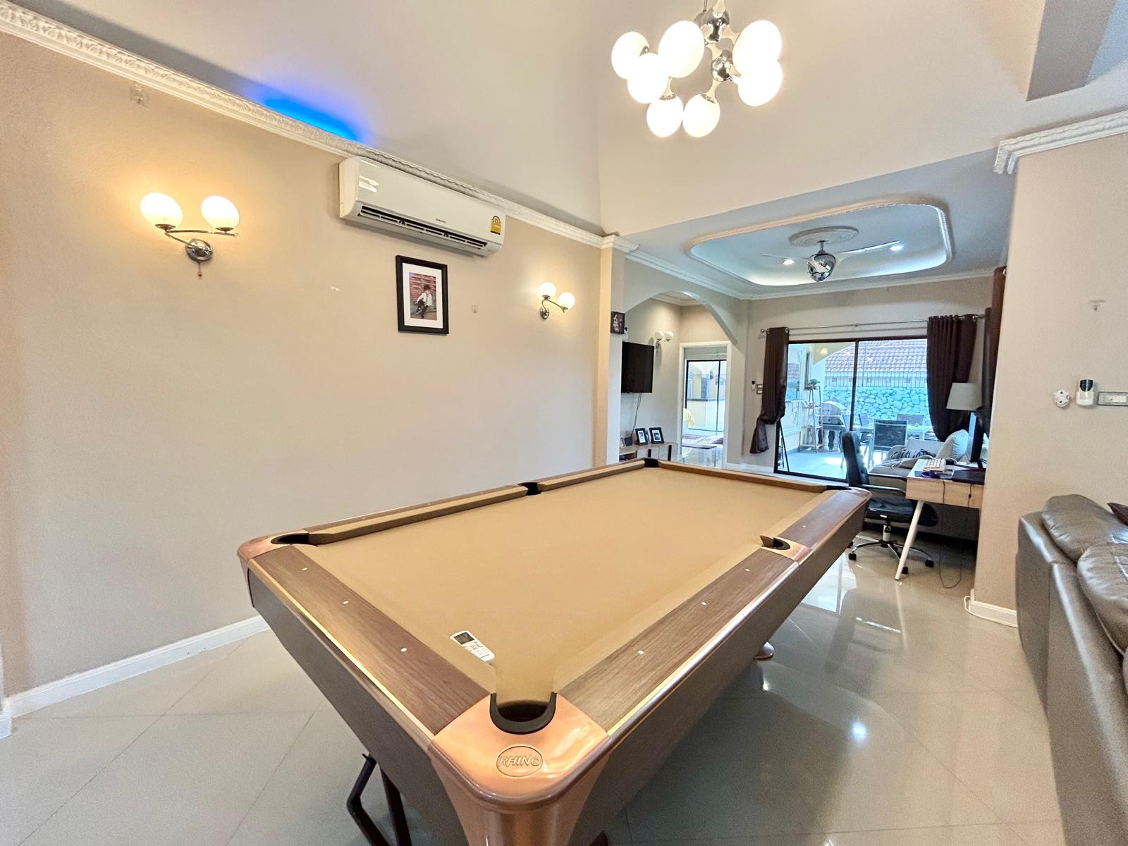 Pool Villa For Sale in East Pattaya photo 23