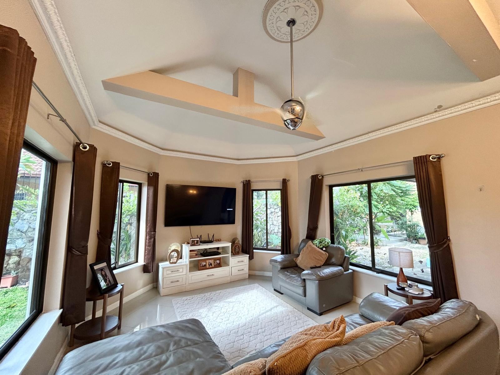 Pool Villa For Sale in East Pattaya photo 30