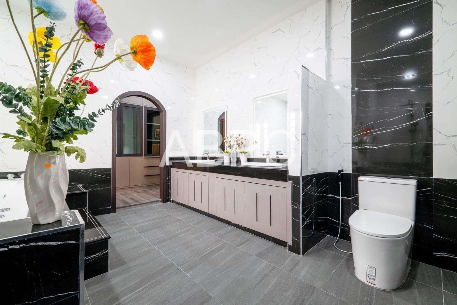 Modern Luxury 4 Bedrooms 4 Bathrooms in East Pattaya photo 10