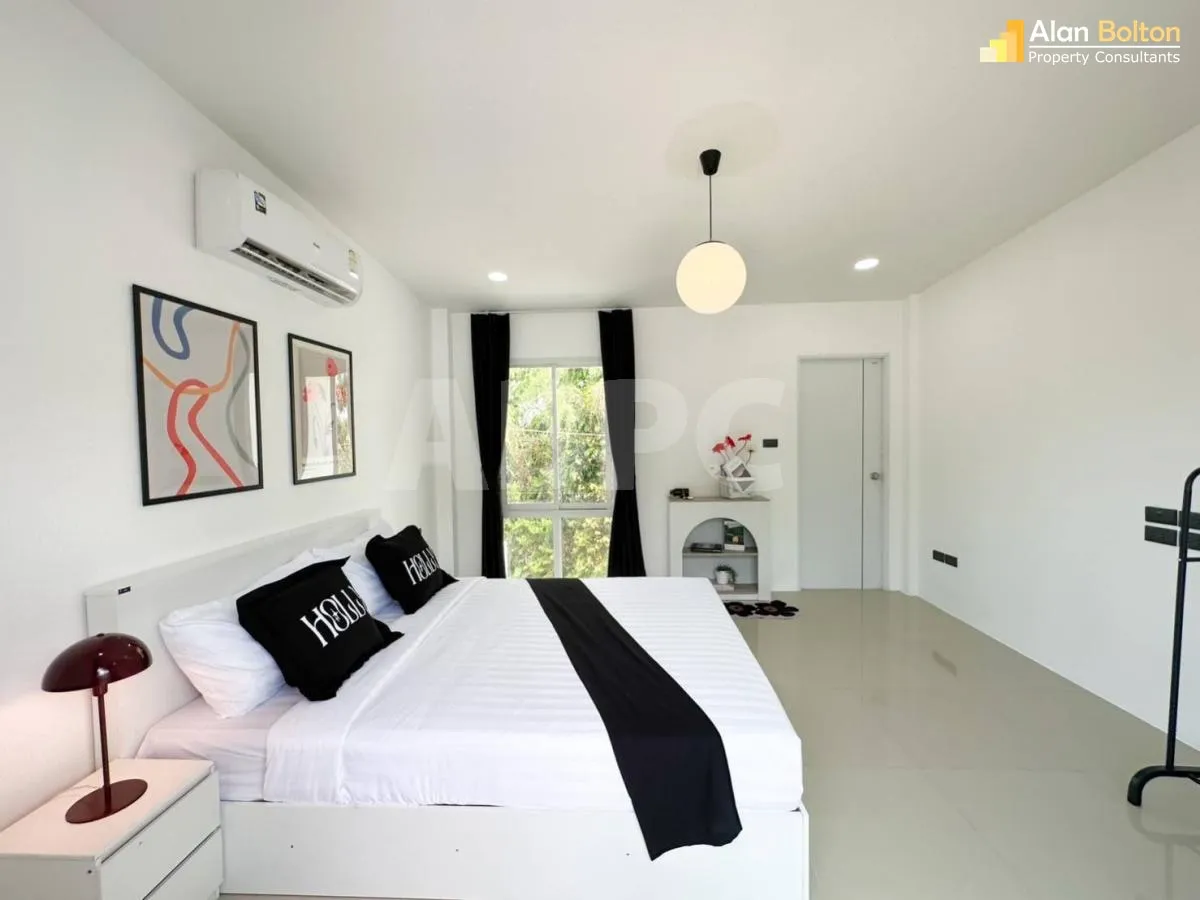 Modern 6 Bed 5 Bath Pool Villa in East Pattaya ABPC1075 photo 14