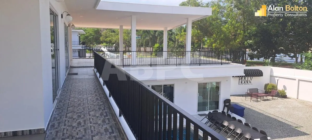 Modern 6 Bed 5 Bath Pool Villa in East Pattaya ABPC1075 photo 17
