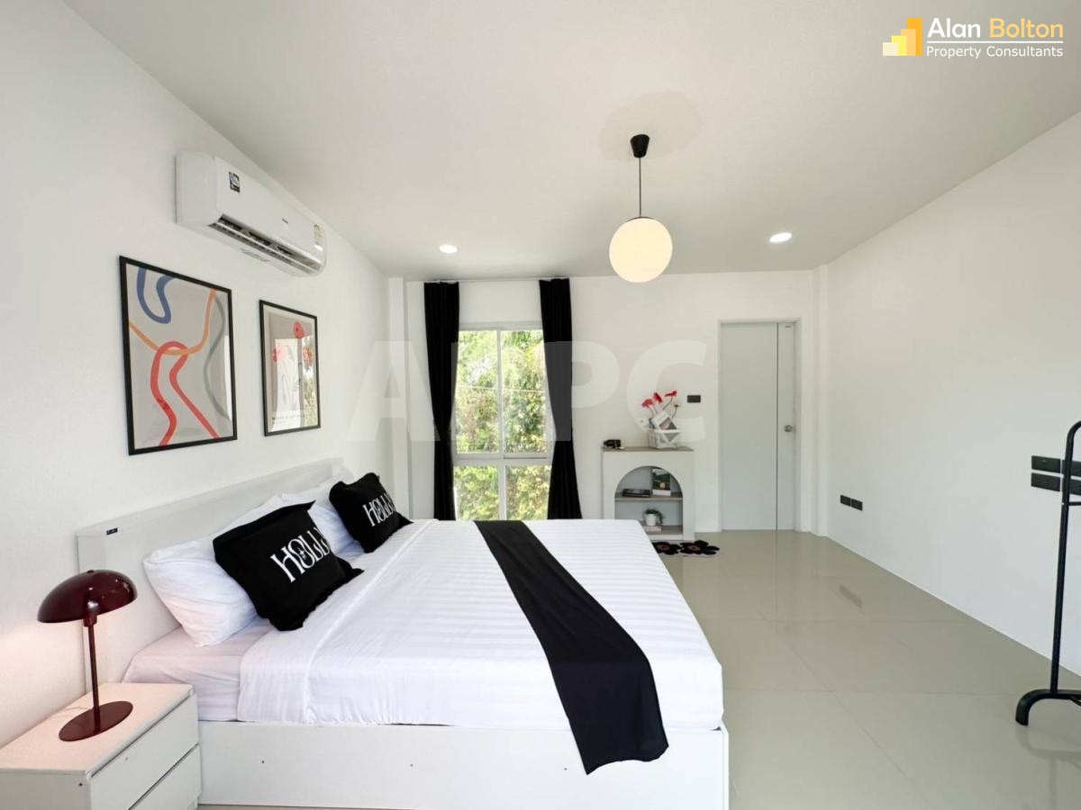 Modern 6 Bed 5 Bath Pool Villa in East Pattaya ABPC1075 photo 14