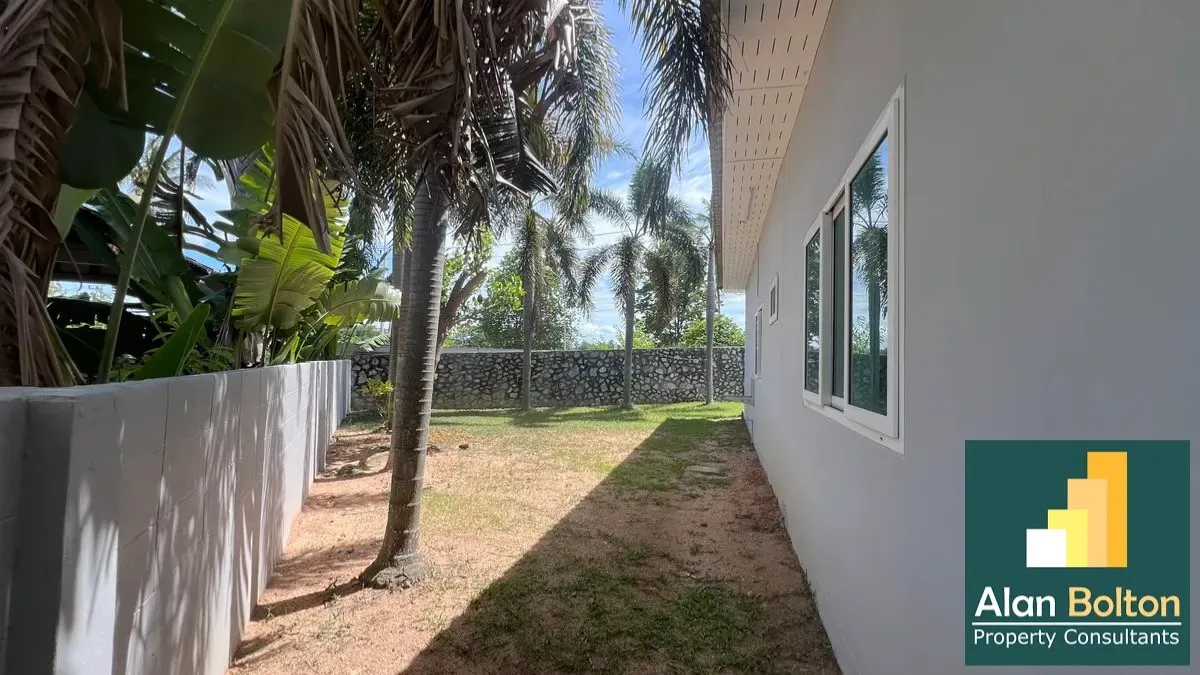 Three Bed Two Bath Pool Villa in East Pattaya photo 6