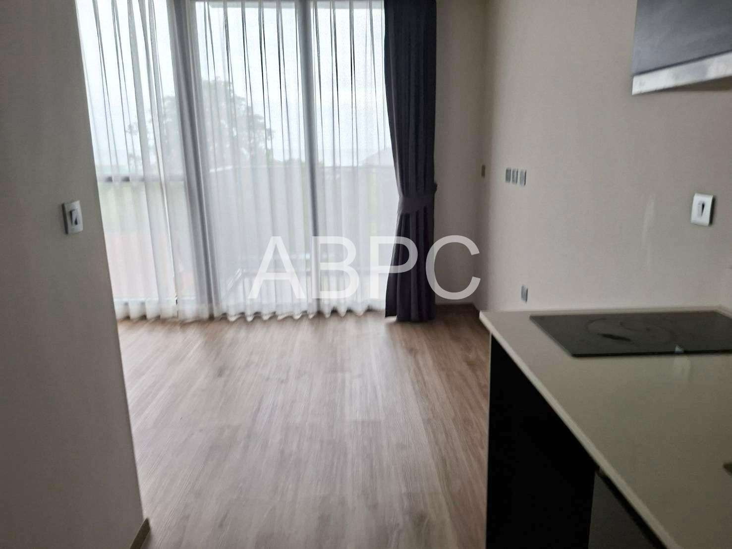 Studio Condo For Sale in Prahtamnak photo 3