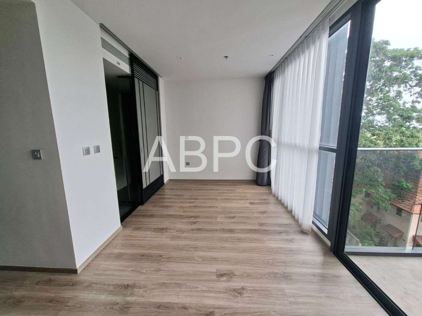 Studio Condo For Sale in Prahtamnak photo 5