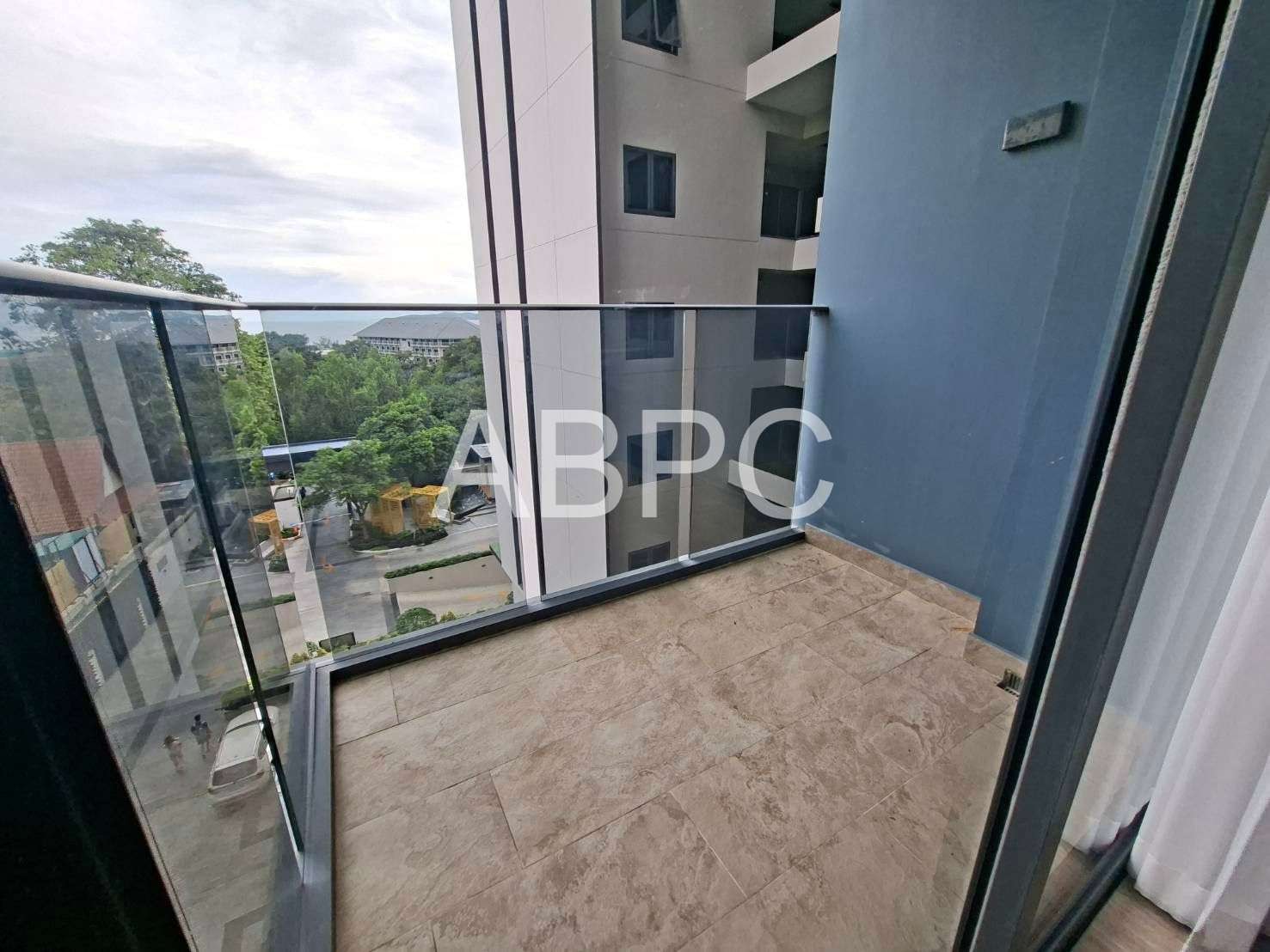 Studio Condo For Sale in Prahtamnak photo 6