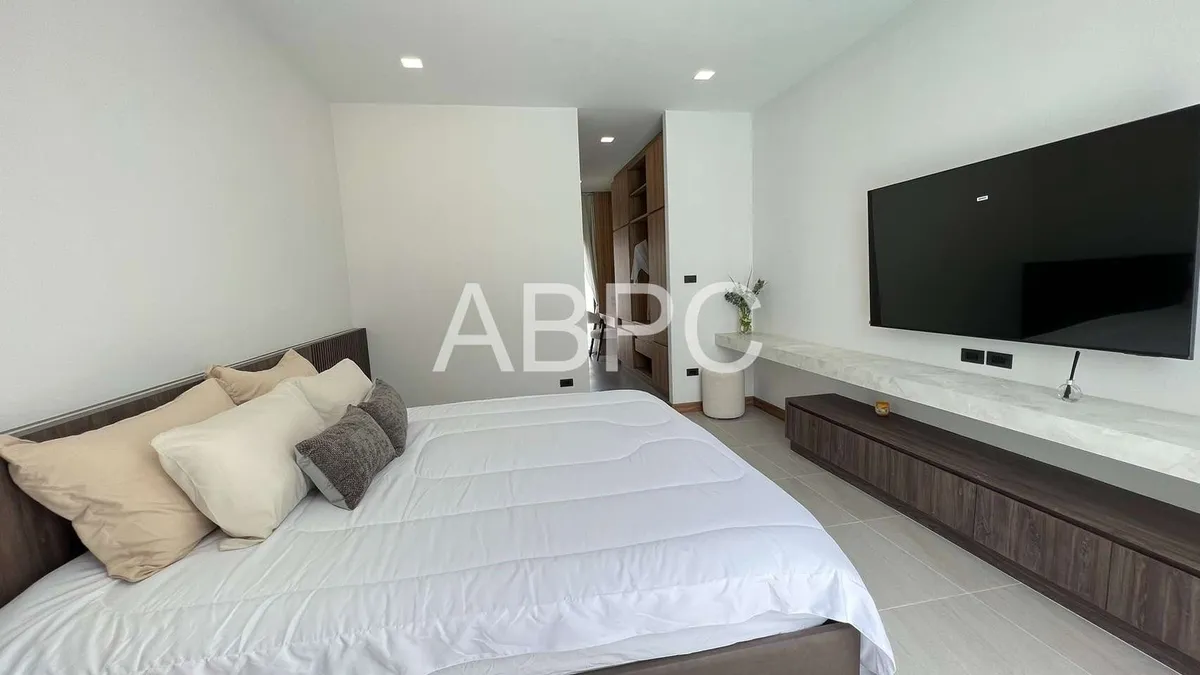 Luxurious Cozy Design 3 Bedrooms 4 Bathrooms in Lakeside Mapprachan photo 12