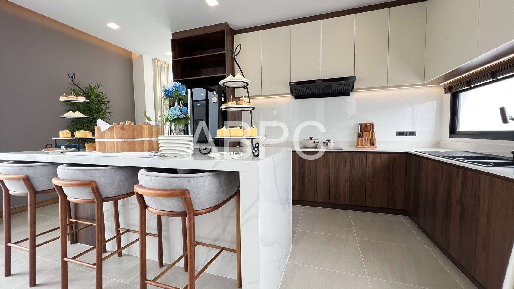 Luxurious Cozy Design 3 Bedrooms 4 Bathrooms in Lakeside Mapprachan photo 10