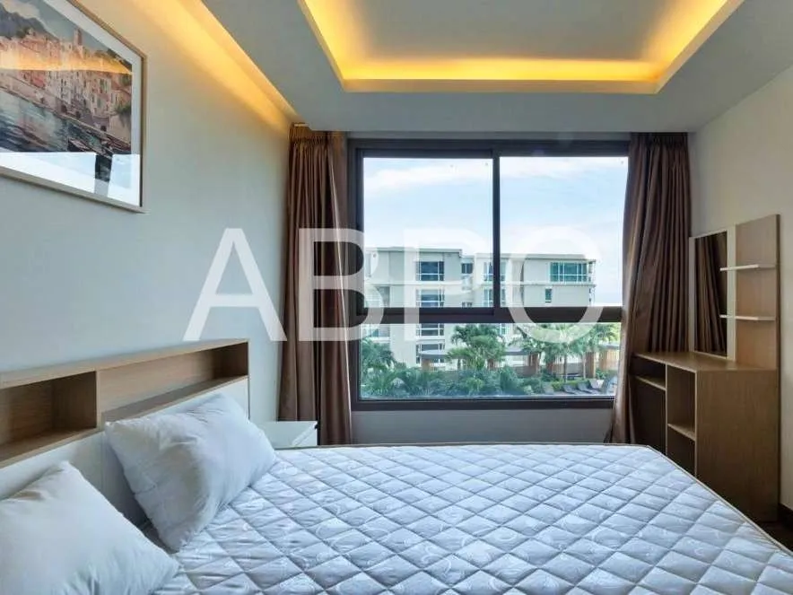 Modern 1 Bed Condo in Pratumnak - The Peak Towers photo 8