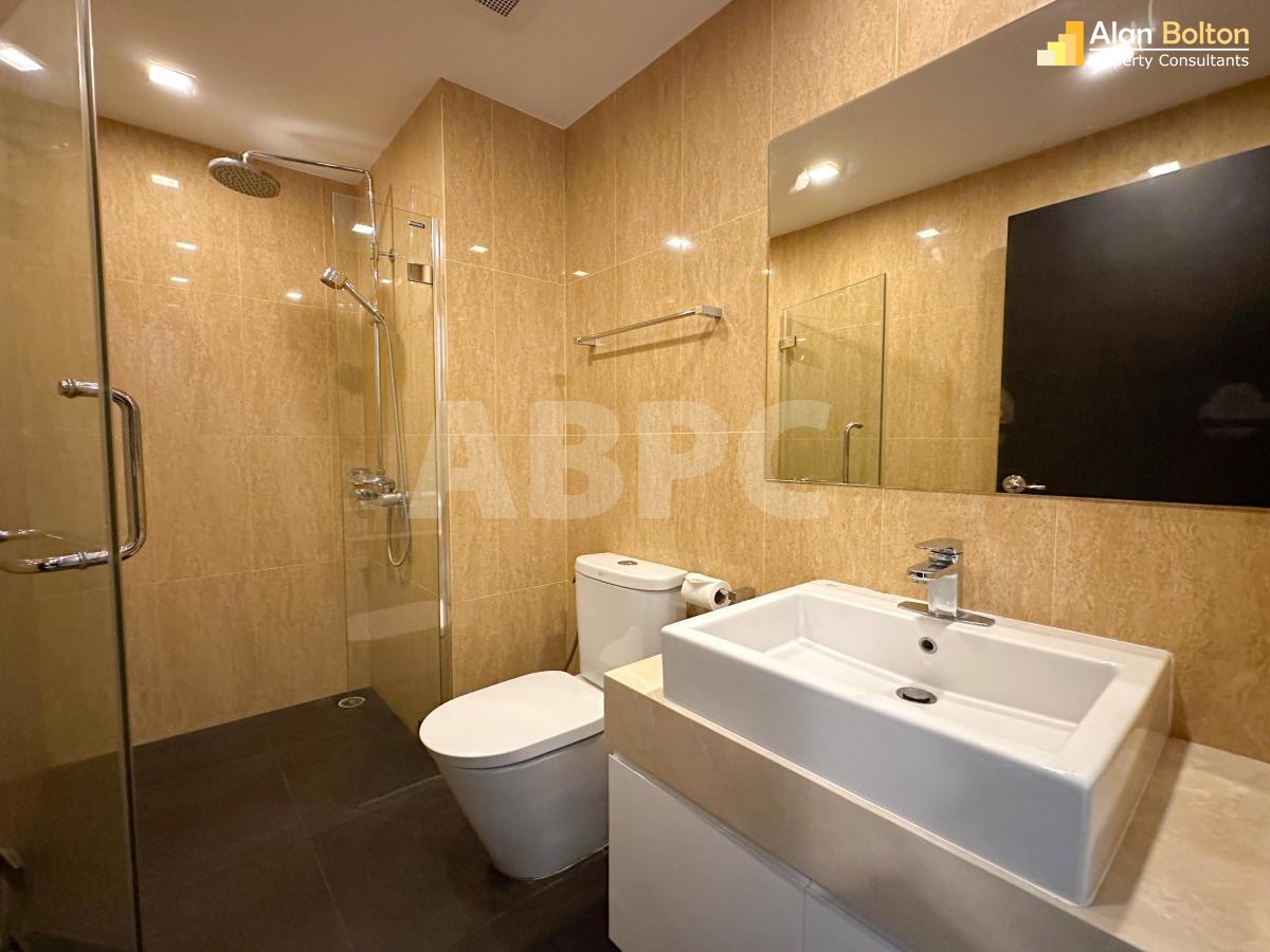 Studio Condo in Pratumnak - Elegance Condo photo 4
