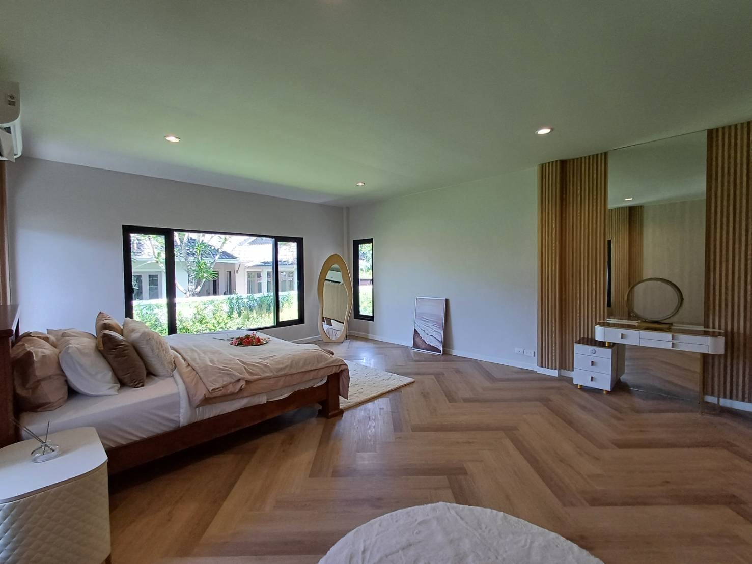 Newly Renovated 4 bedrooms 3 bathrooms in East Pattaya photo 18