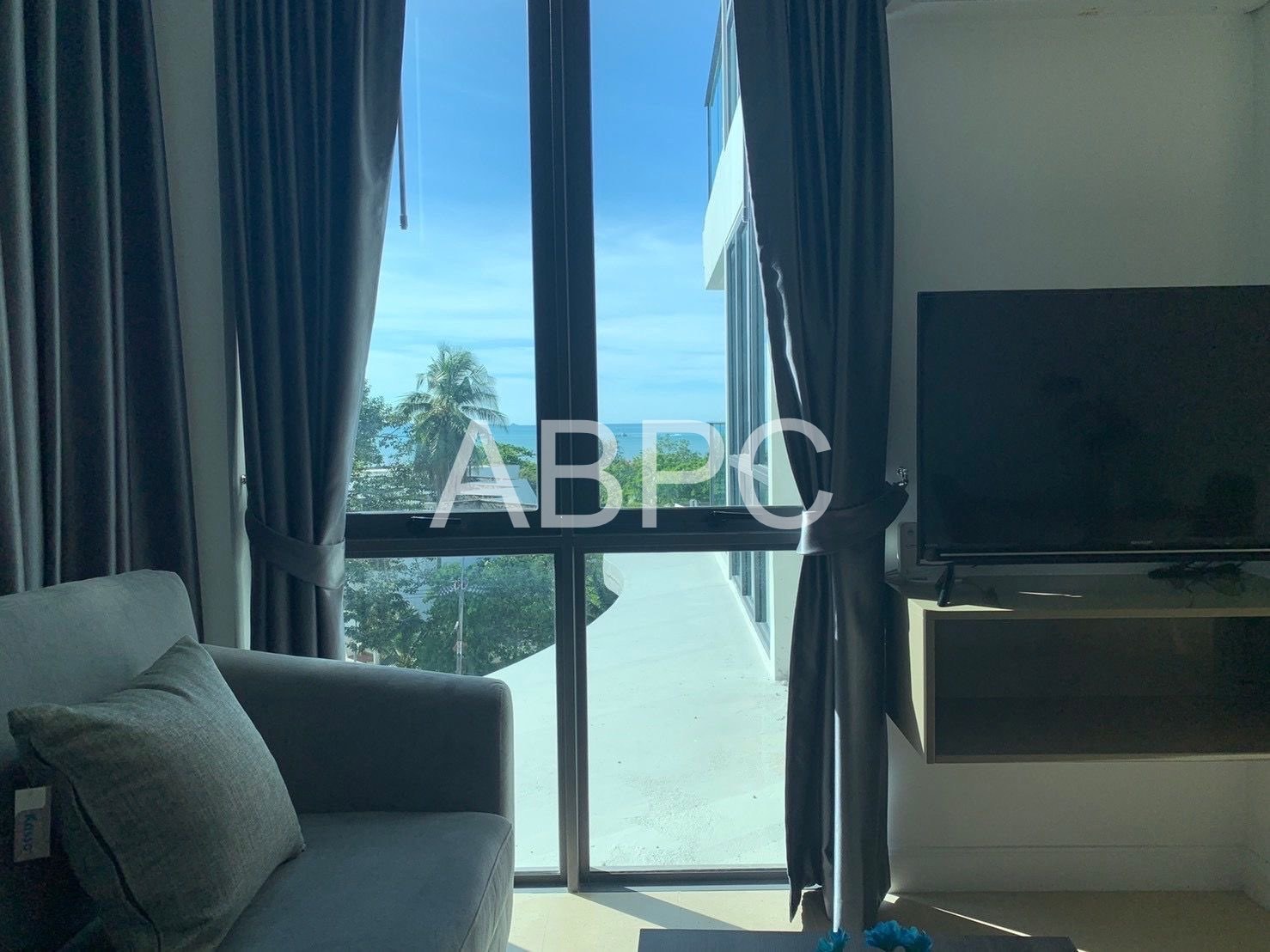 Sea Zen Condominium photo 10