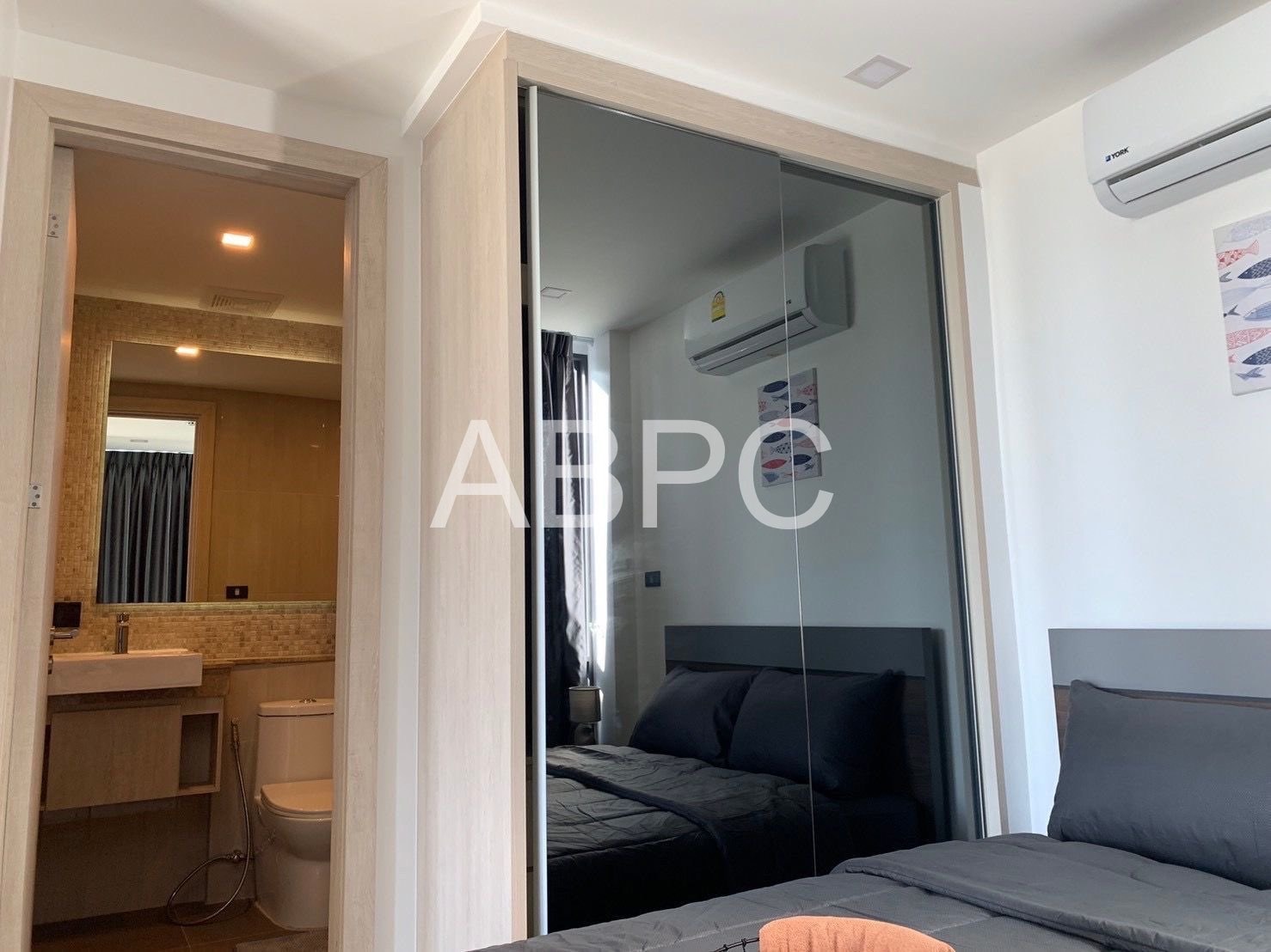 Sea Zen Condominium photo 9