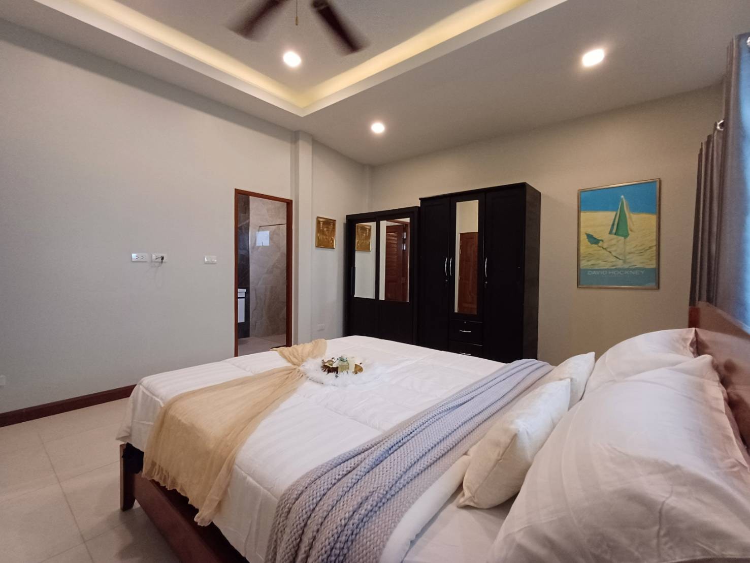 Charming Pool Villa 3 bedroom 5 bathrooms for Sale Near Mabprachan Lake East Pattaya photo 18