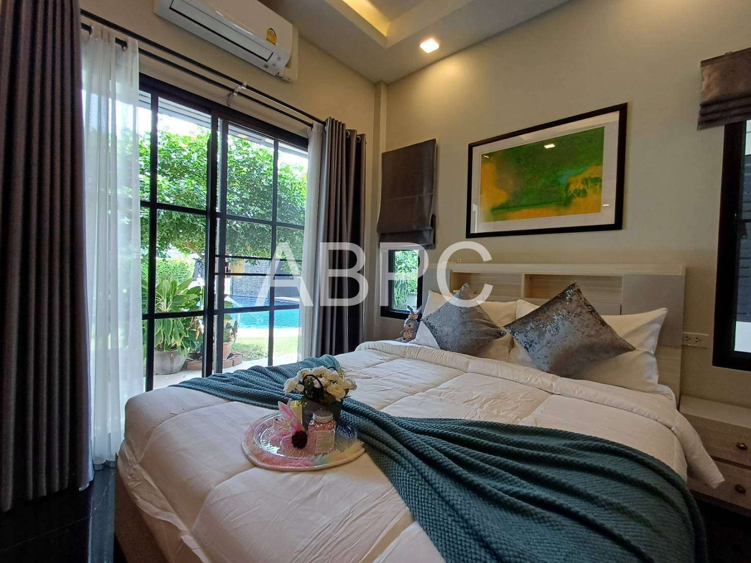 Charming Pool Villa 3 bedroom 5 bathrooms for Sale Near Mabprachan Lake East Pattaya photo 5