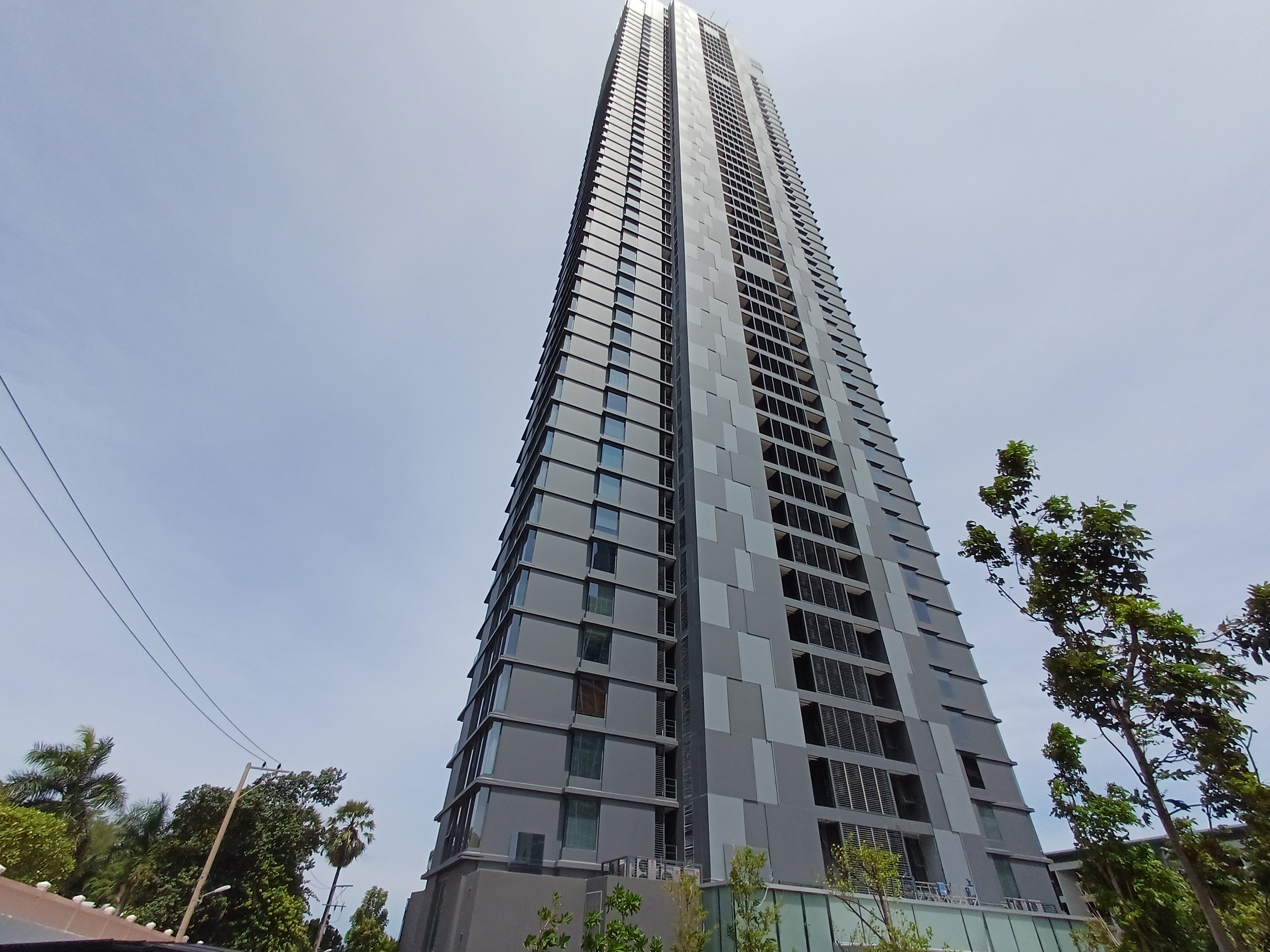 Luxury Beachfront 1 Bedroom 1 Bathroom Arom Wongamat for Sale and Rent photo 21