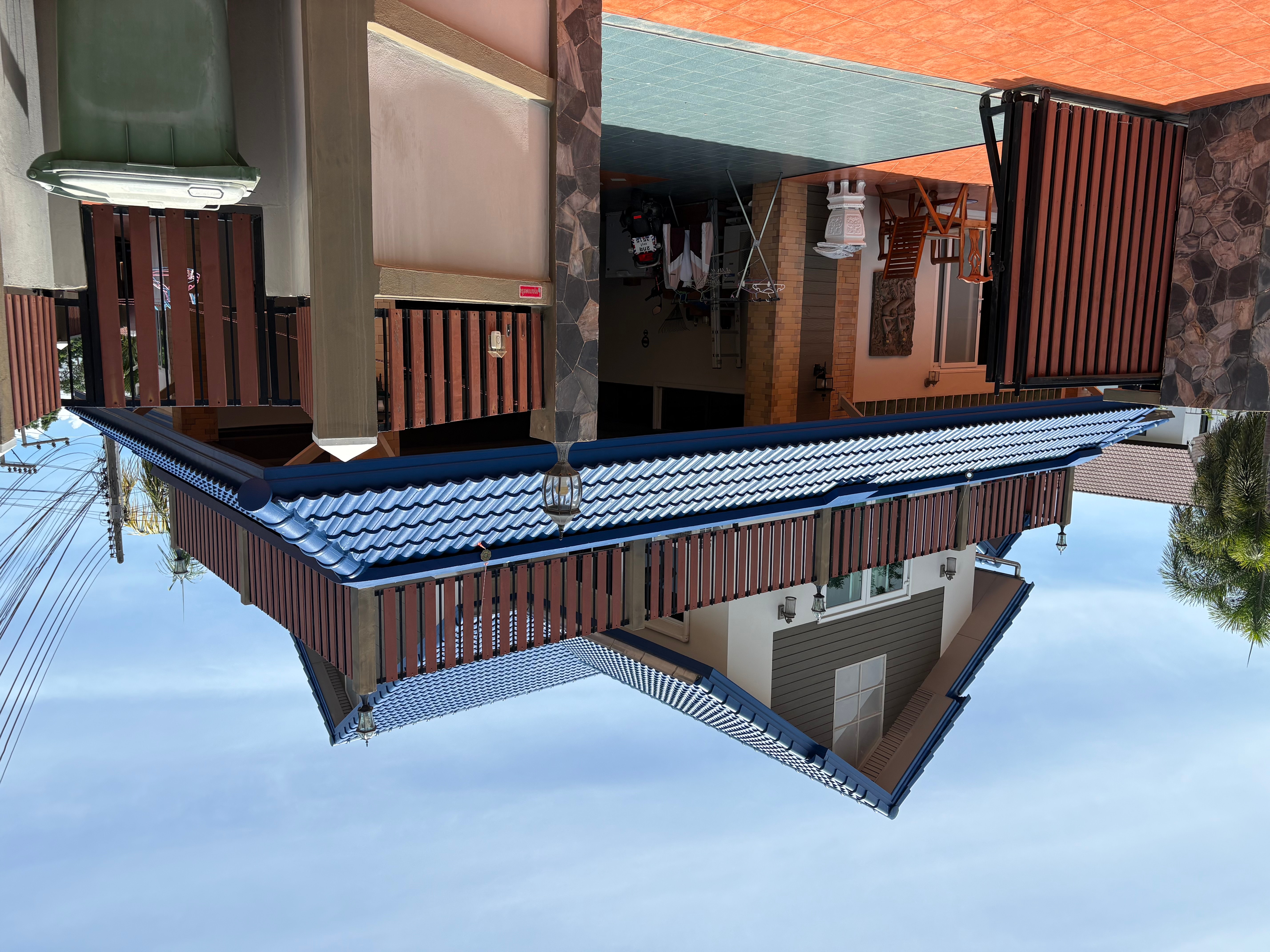 Spacious family home photo 25