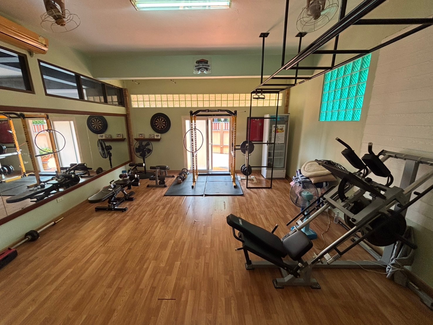 Spacious family home photo 23