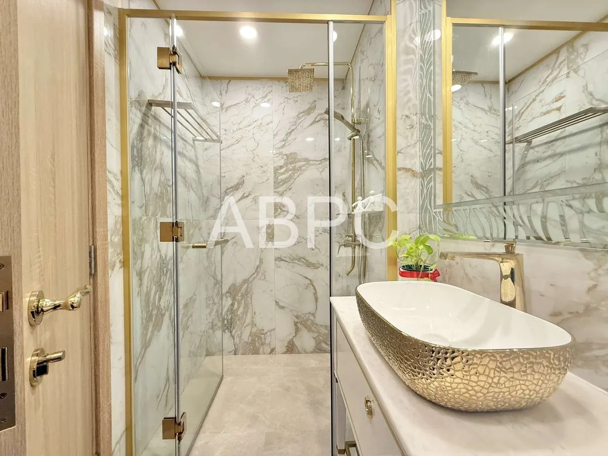 1 Bedroom 1 Bathroom photo 12