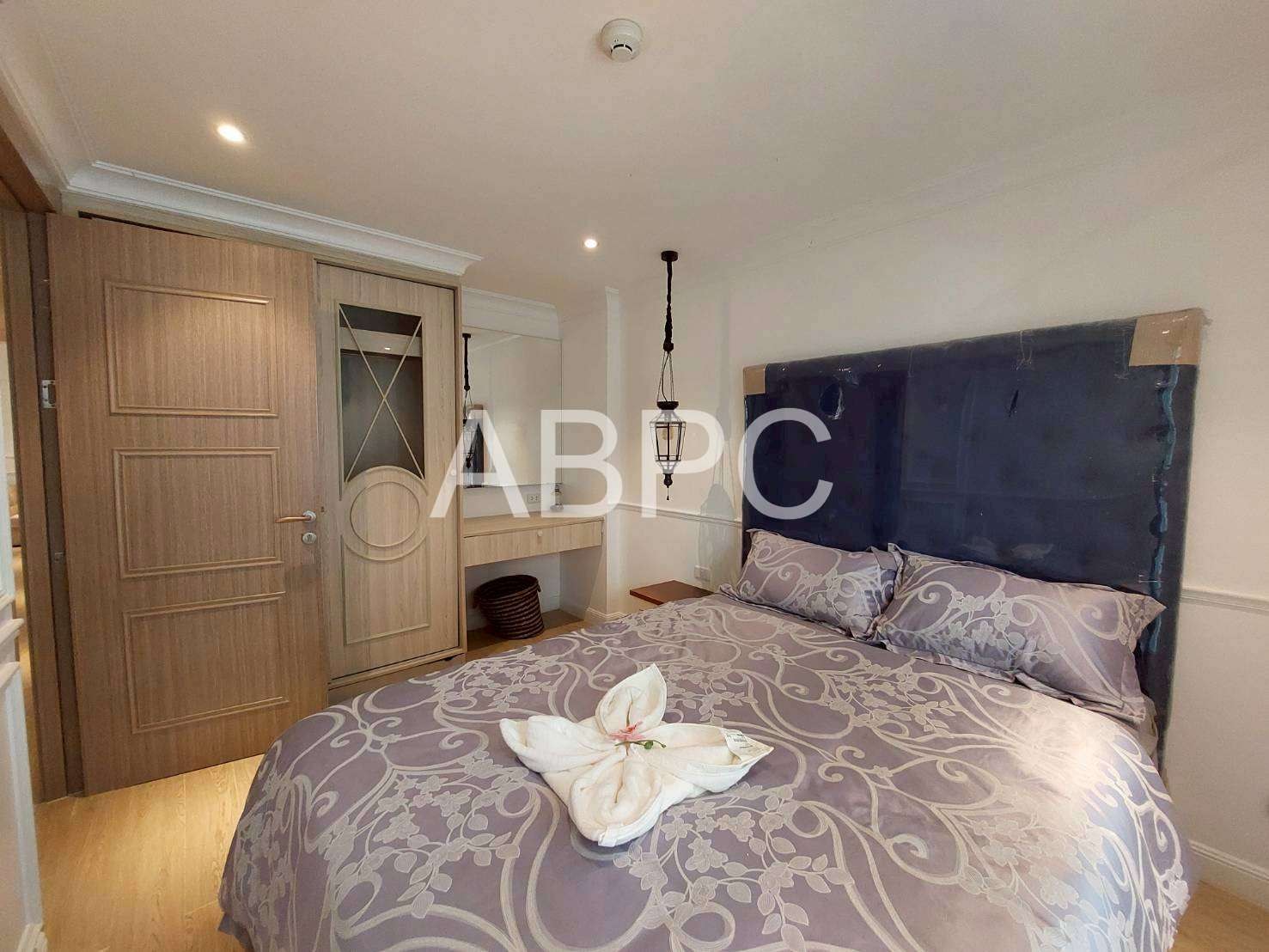 Brand New Pool Access 3 Bedrooms 2 Bathrooms in Seven Seas Cote D'Azur (FQ) For Sale photo 7
