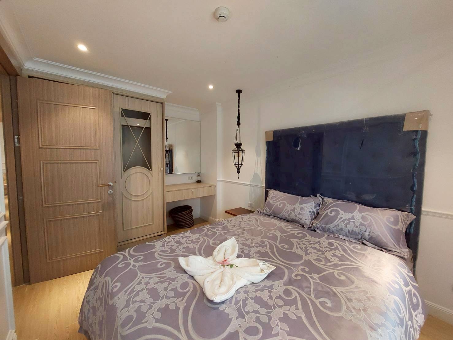 Brand New Pool Access 3 Bedrooms 2 Bathrooms in Seven Seas Cote D'Azur (FQ) For Sale photo 13