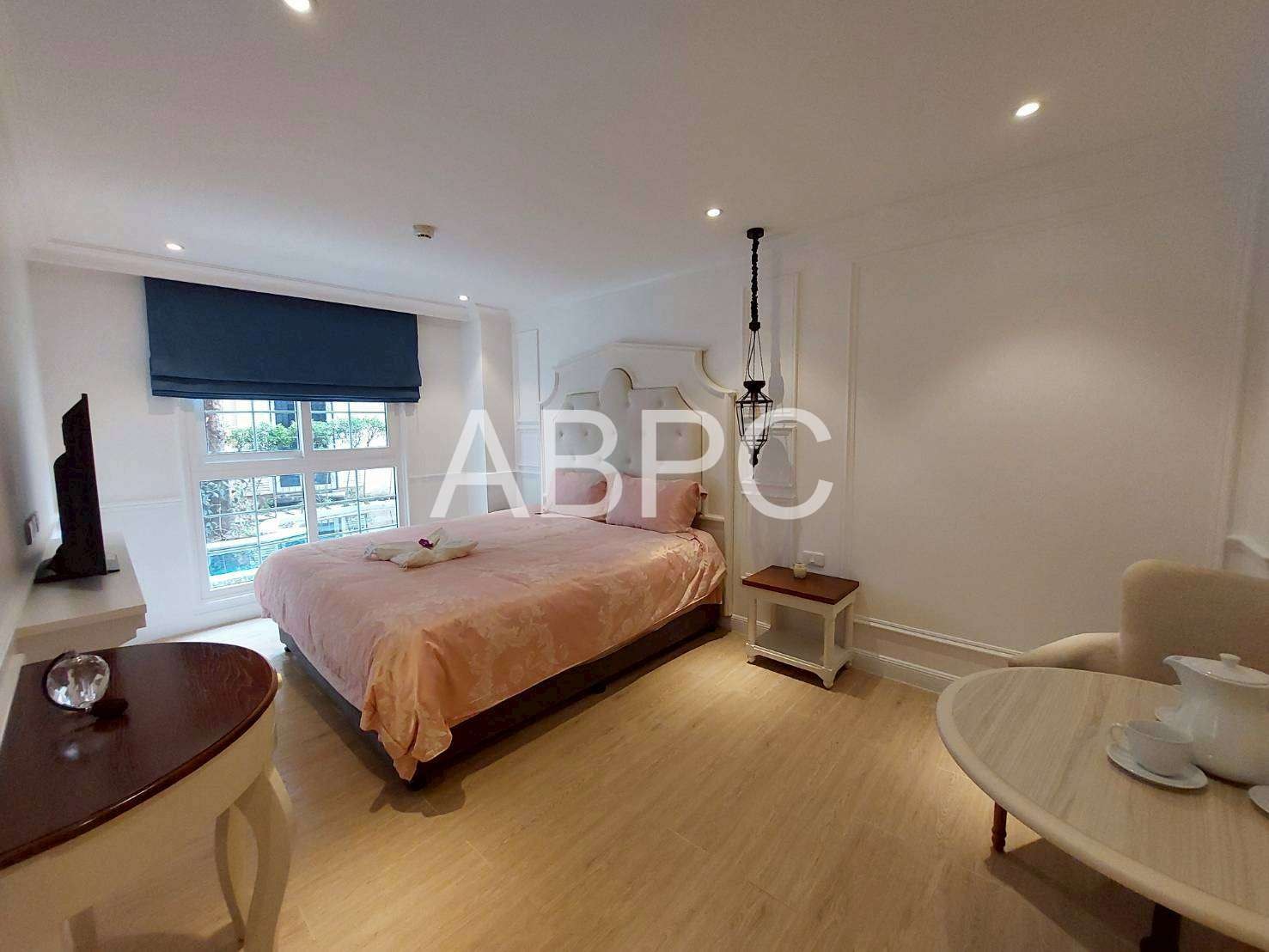Brand New Pool Access 3 Bedrooms 2 Bathrooms in Seven Seas Cote D'Azur (FQ) For Sale photo 9