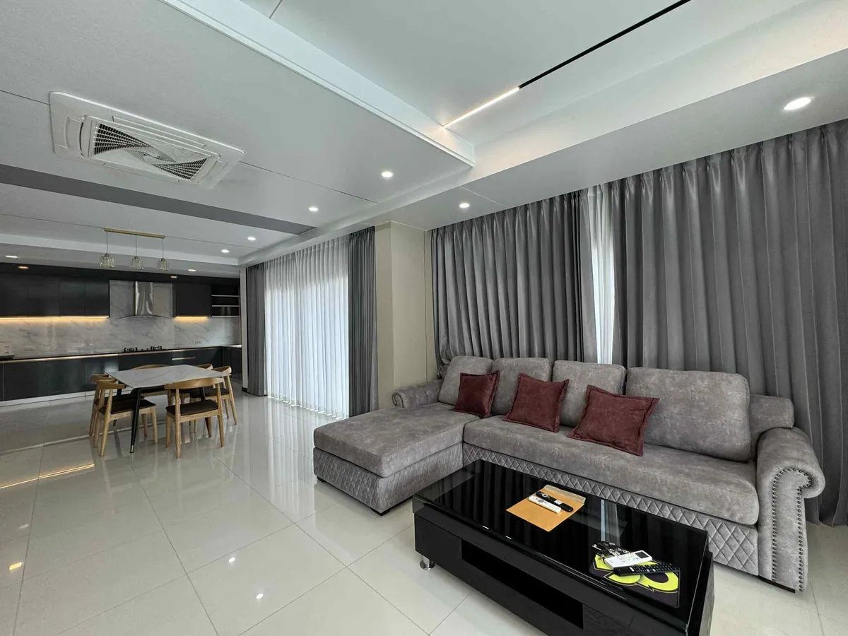 4 Bedrooms 3 Bathrooms in Huay Yai