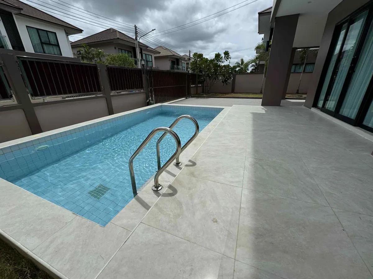 4 Bedrooms 3 Bathrooms in Huay Yai photo 3