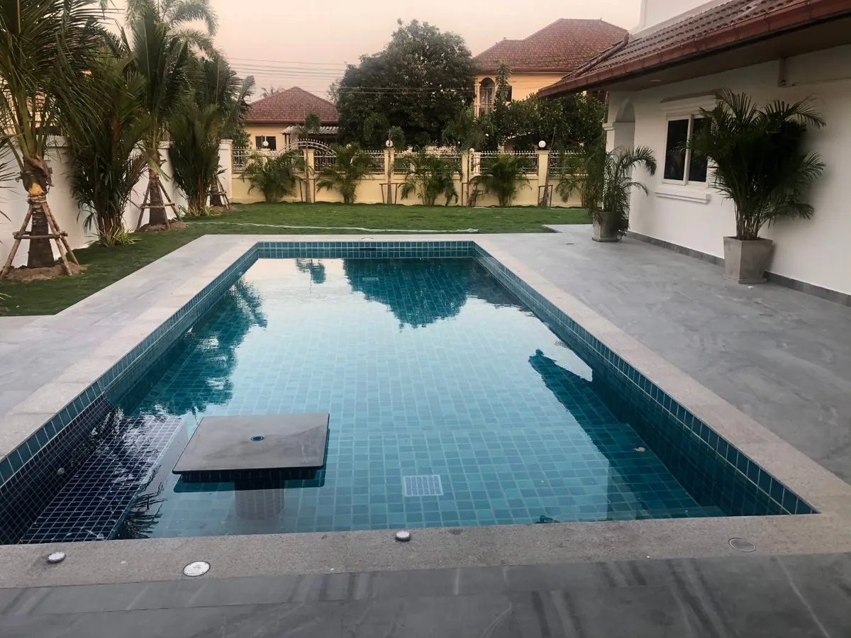5 Bedroom House For Rent In East Pattaya photo 26