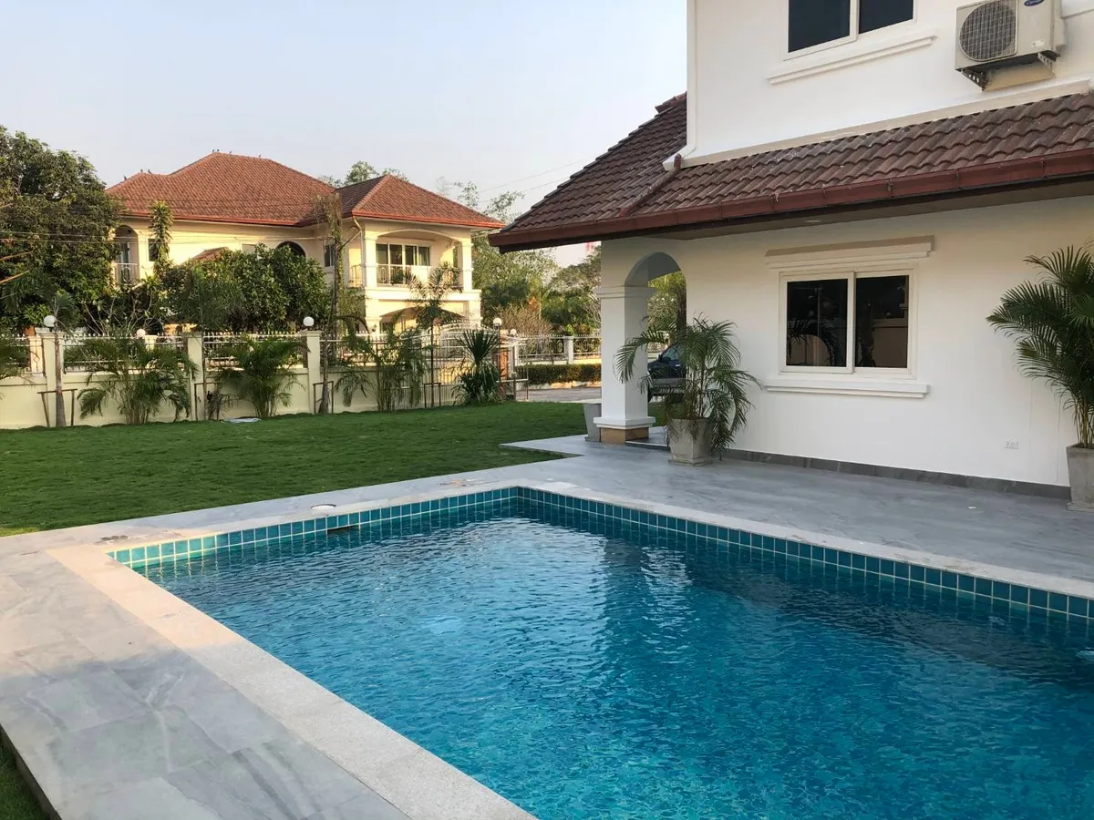 5 Bedroom House For Rent In East Pattaya photo 27