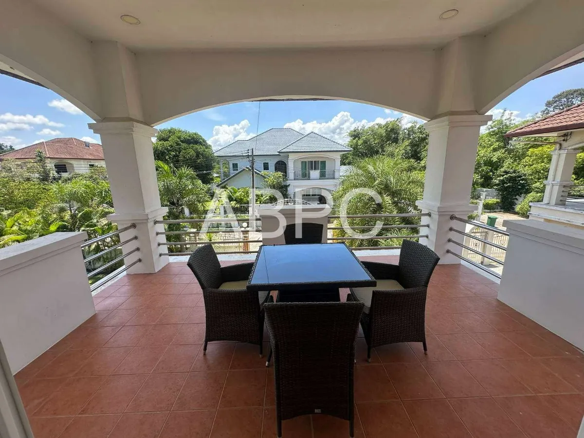 5 Bedroom House For Rent In East Pattaya photo 4