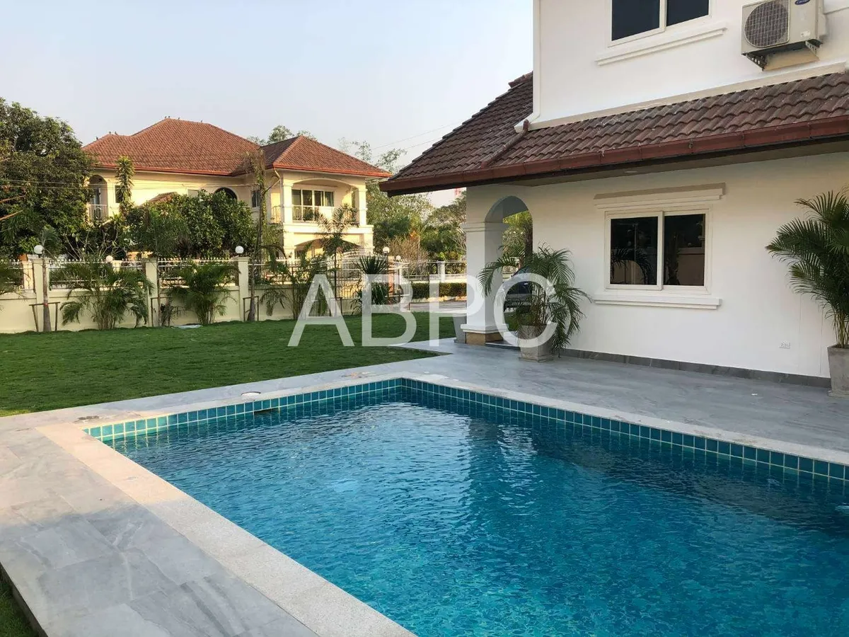 5 Bedroom House For Rent In East Pattaya photo 5