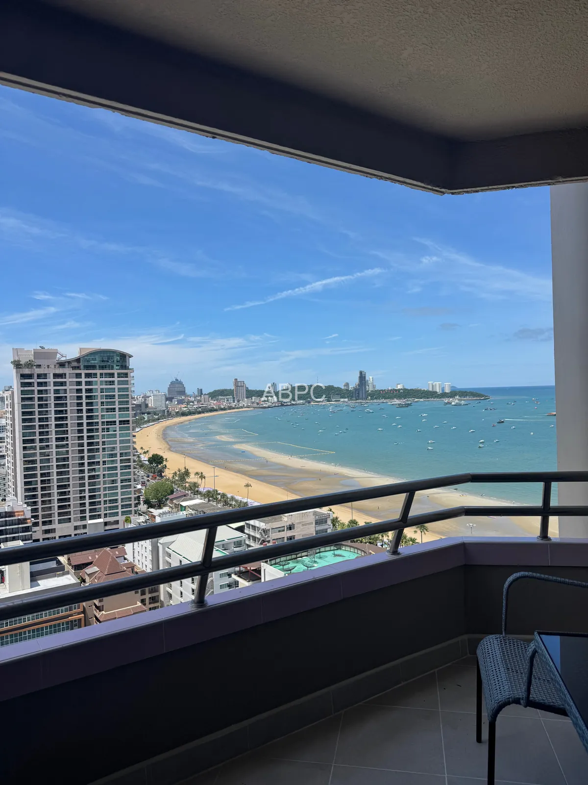 Sea View Studio 1 Bathroom in North Pattaya