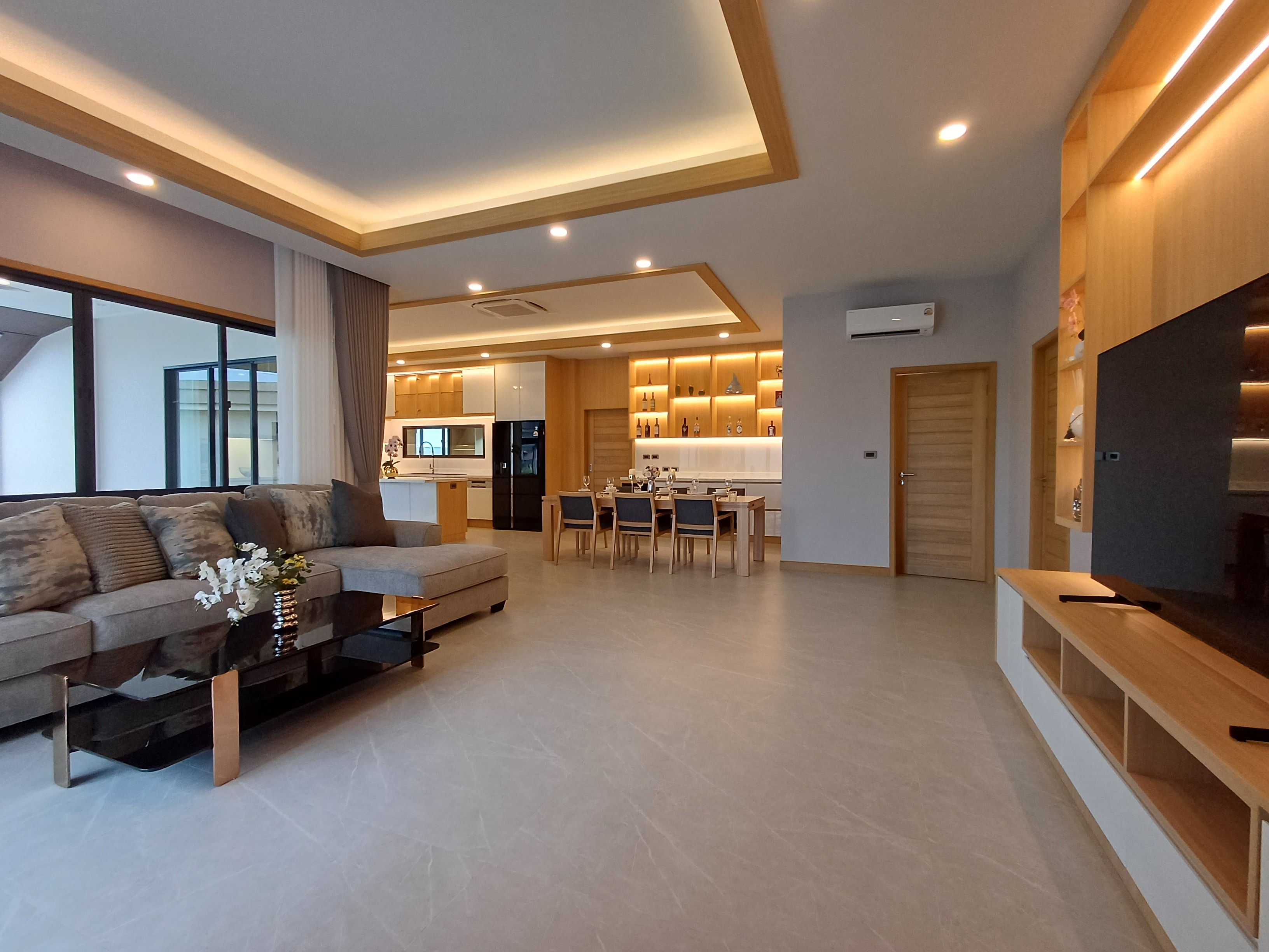Brand New Modern Style Pool Villa 4 Bedrooms 5 bathrooms in Mabprachan photo 55