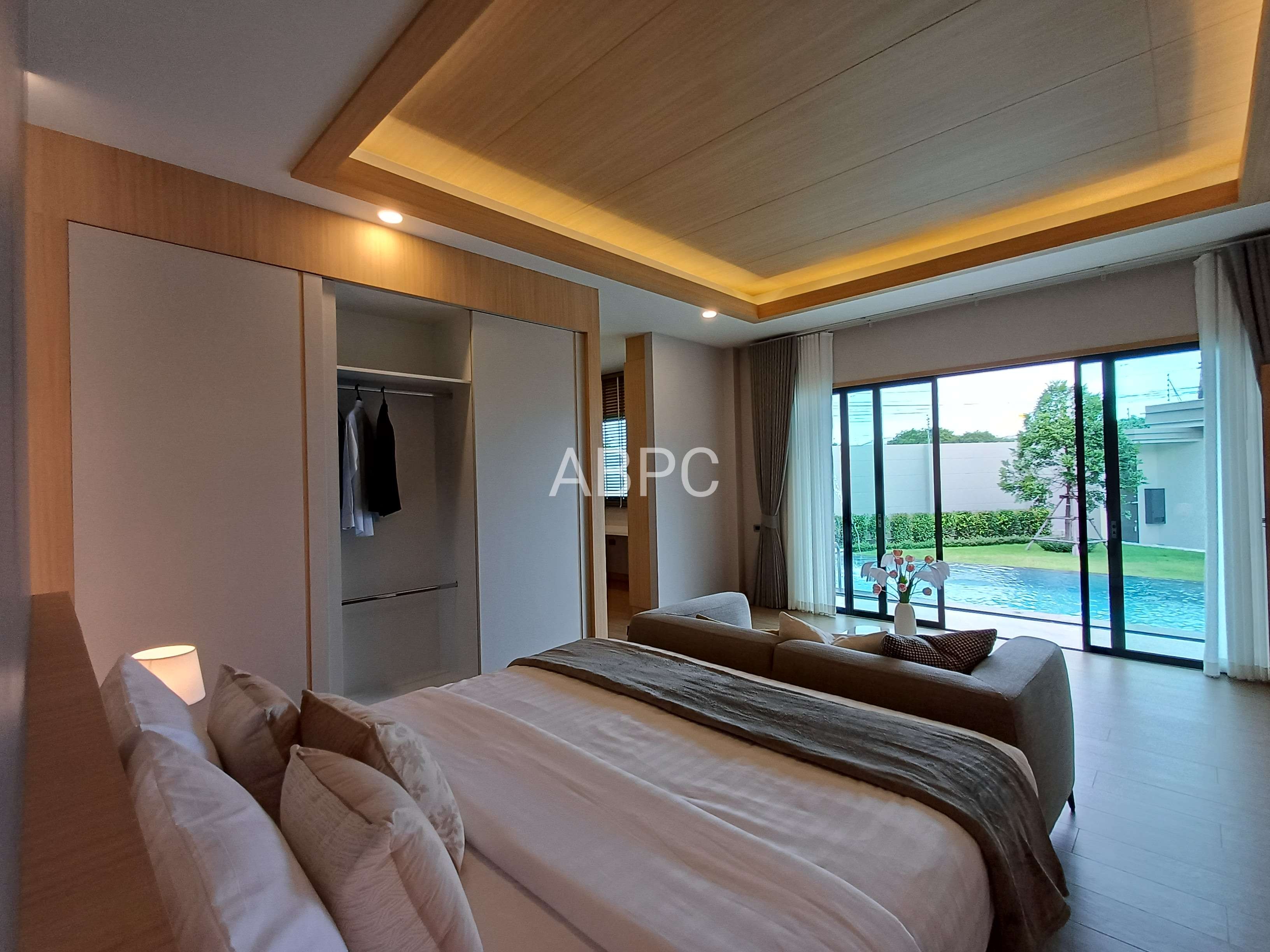 Brand New Modern Style Pool Villa 4 Bedrooms 5 bathrooms in Mabprachan photo 43
