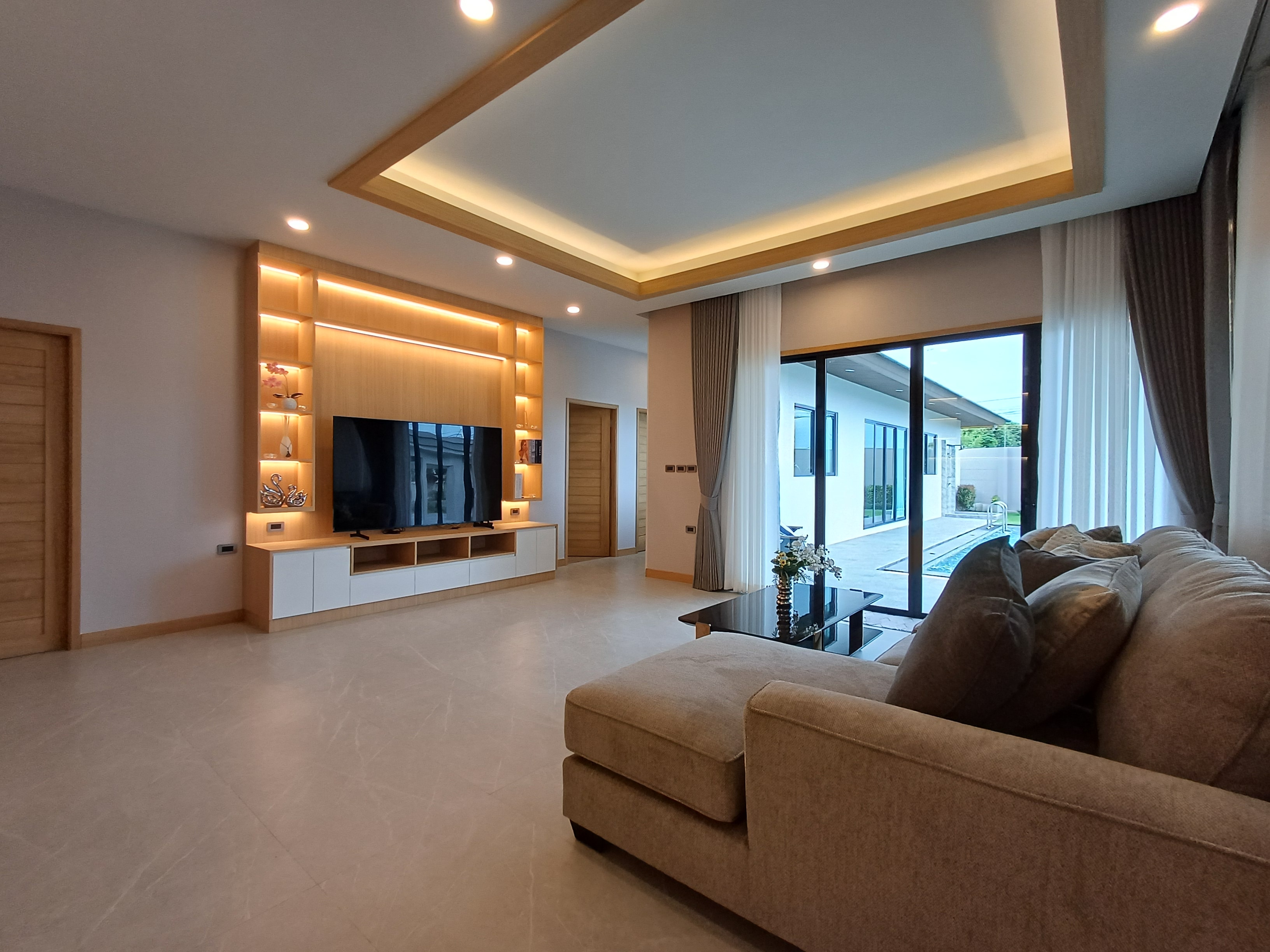 Brand New Modern Style Pool Villa 4 Bedrooms 5 bathrooms in Mabprachan photo 53