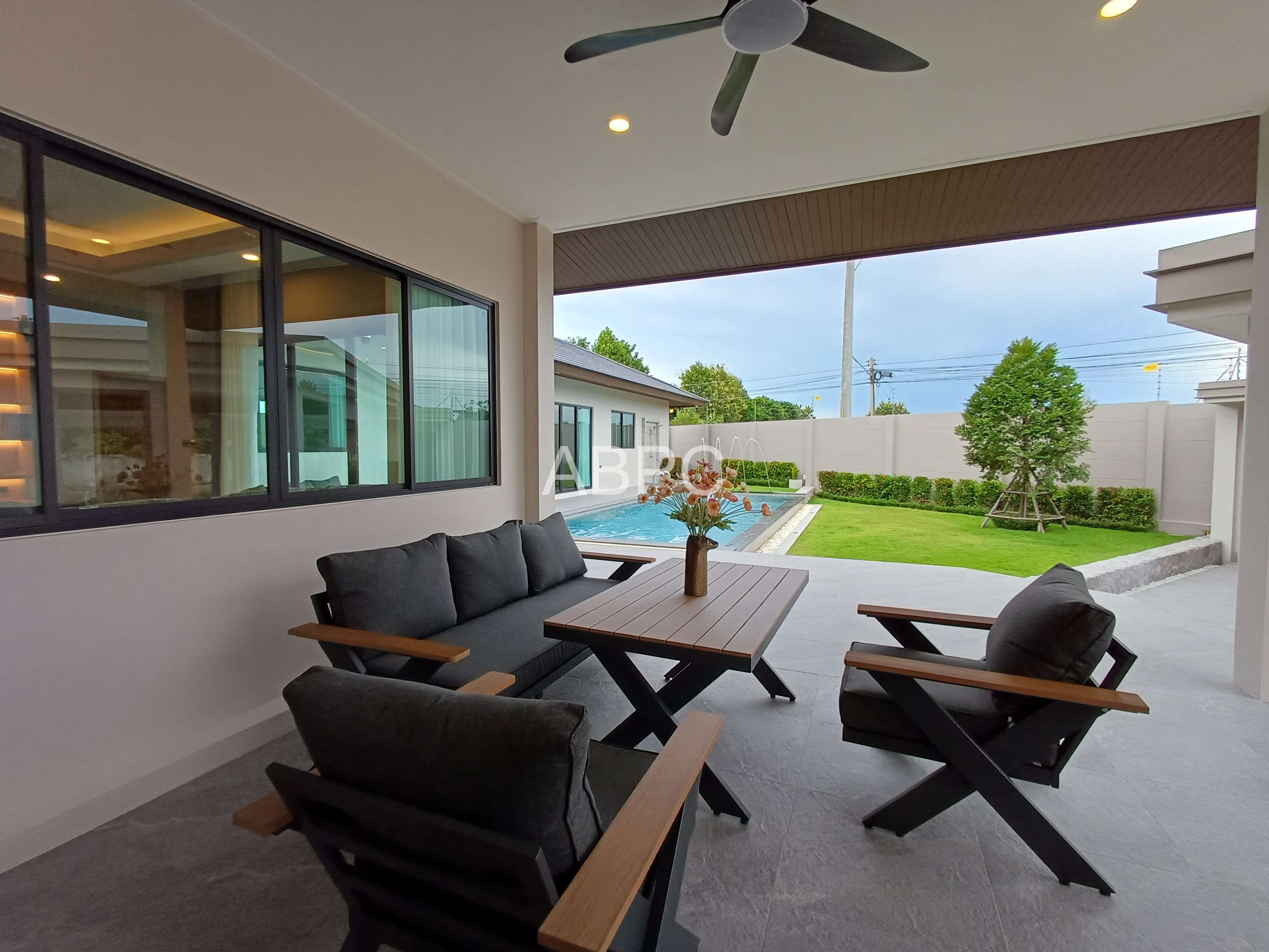 Brand New Modern Style Pool Villa 4 Bedrooms 5 bathrooms in Mabprachan photo 35