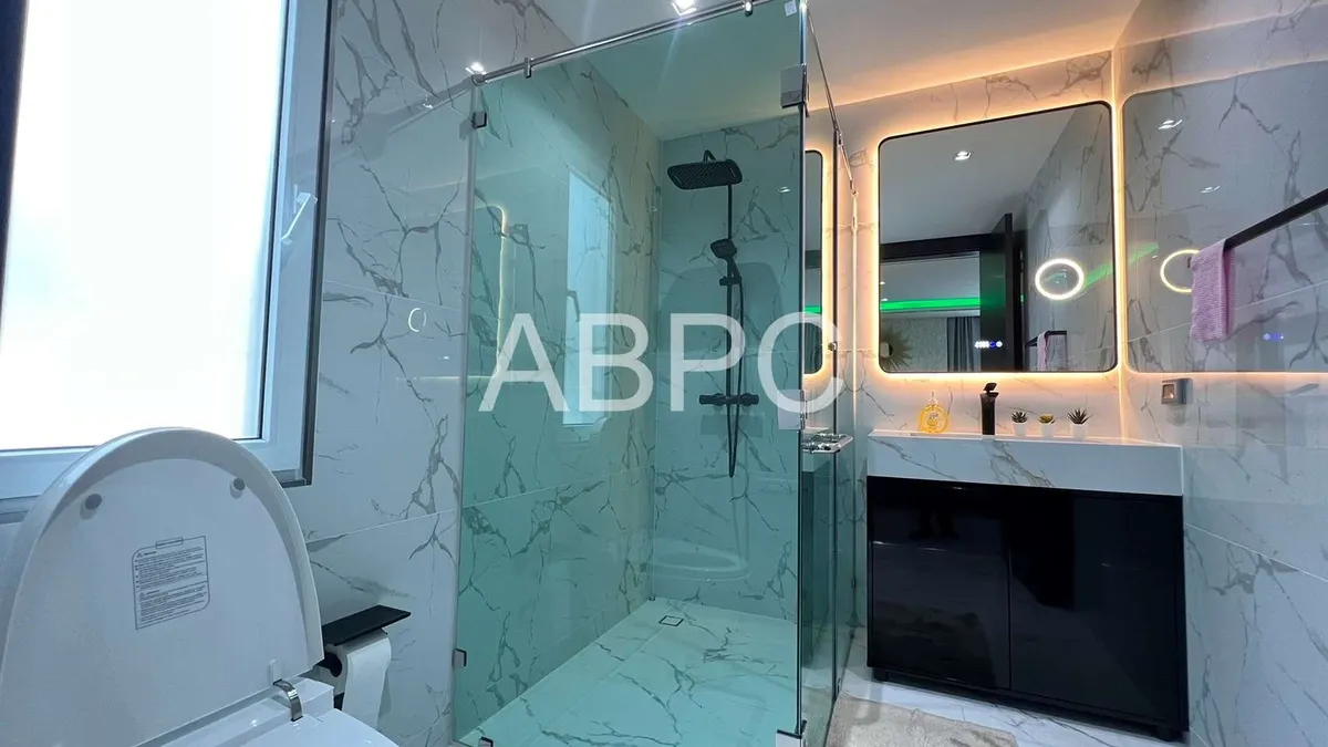 Luxury Pool Villa 4 Bedrooms 5 Bathrooms in Siam Royal Pattya photo 15