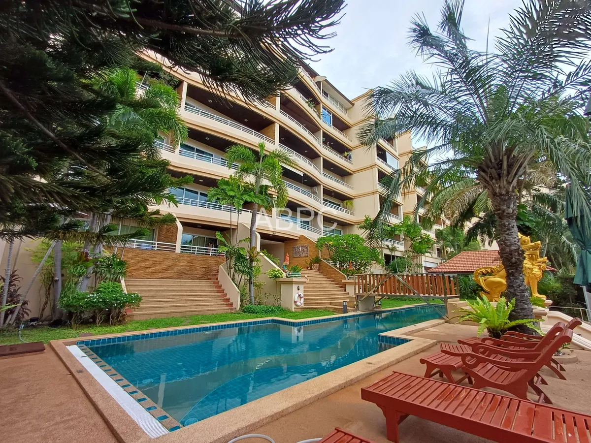 Executive Residence 2