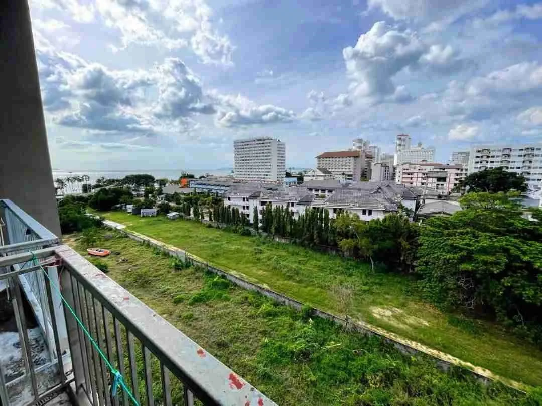 Newly Renovated Ocean View Studio Condo In Jomtien photo 17
