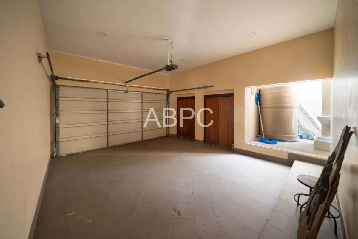 Luxurious pool villa 4 Bedrooms 4 Bathrooms in Na Jomtien photo 4