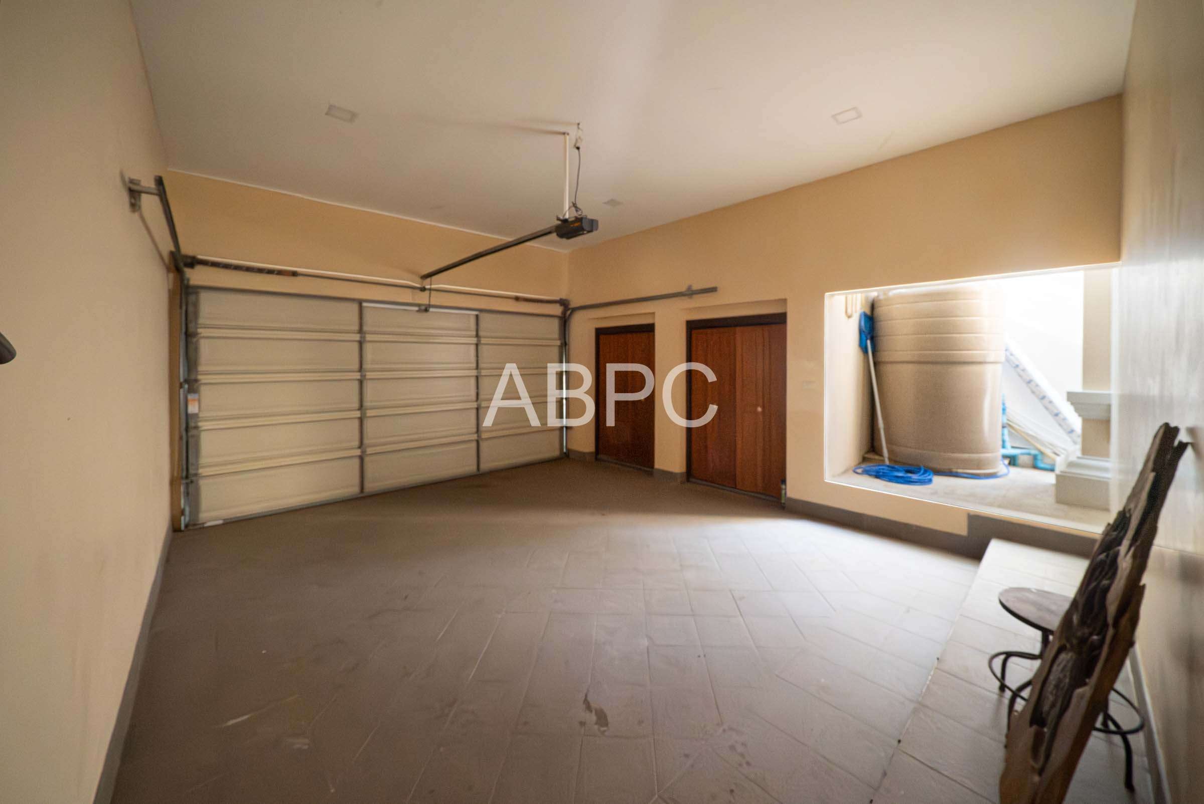 Luxurious pool villa 4 Bedrooms 4 Bathrooms in Na Jomtien photo 5