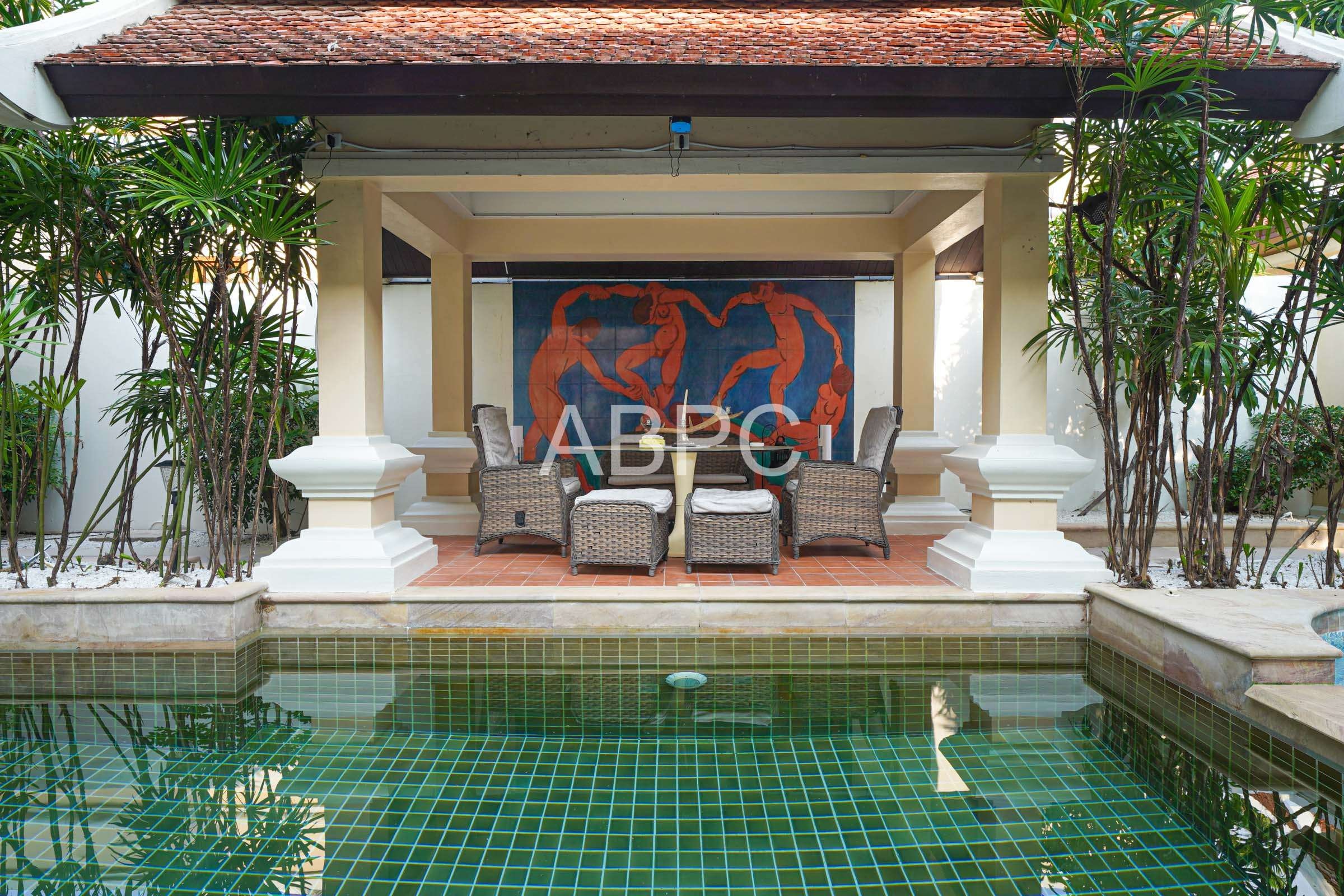Luxurious pool villa 4 Bedrooms 4 Bathrooms in Na Jomtien photo 20