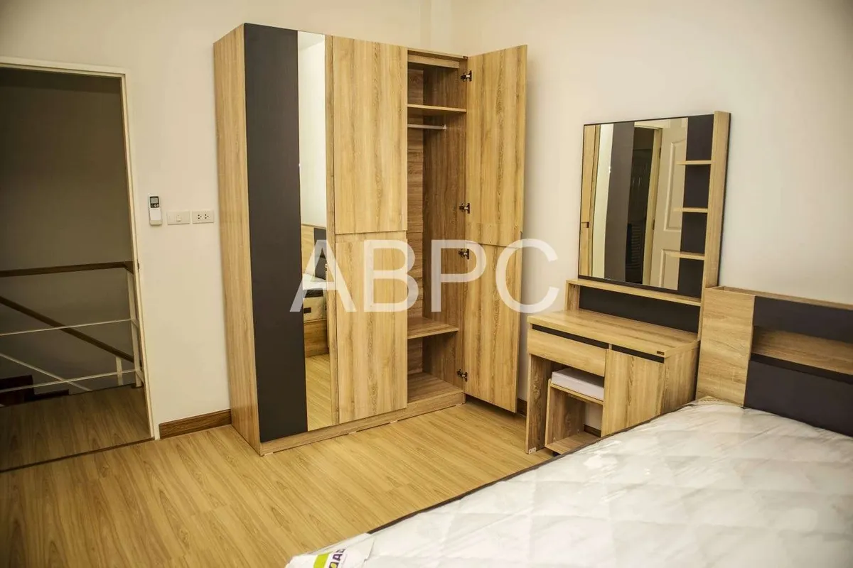 Three Bedroom Three Bathroom House In Popular East Pattaya Village photo 10