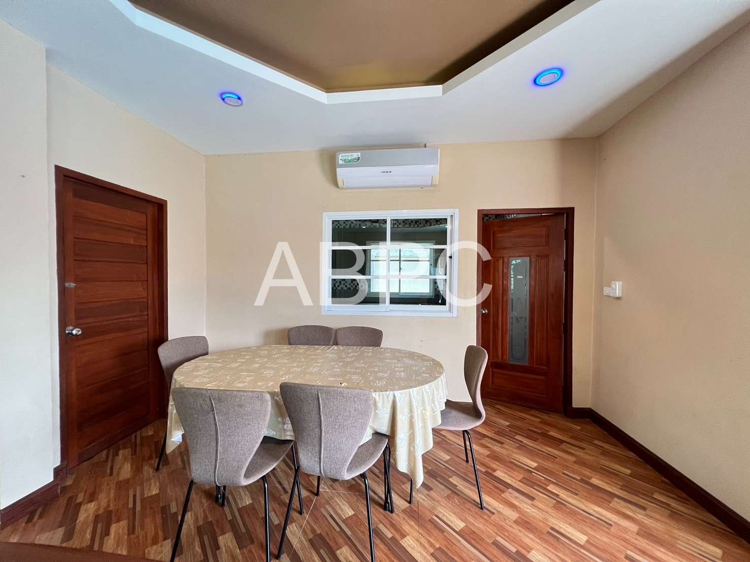 House for rent 6 Bedrooms 6 Bathrooms in Mapprachan photo 16