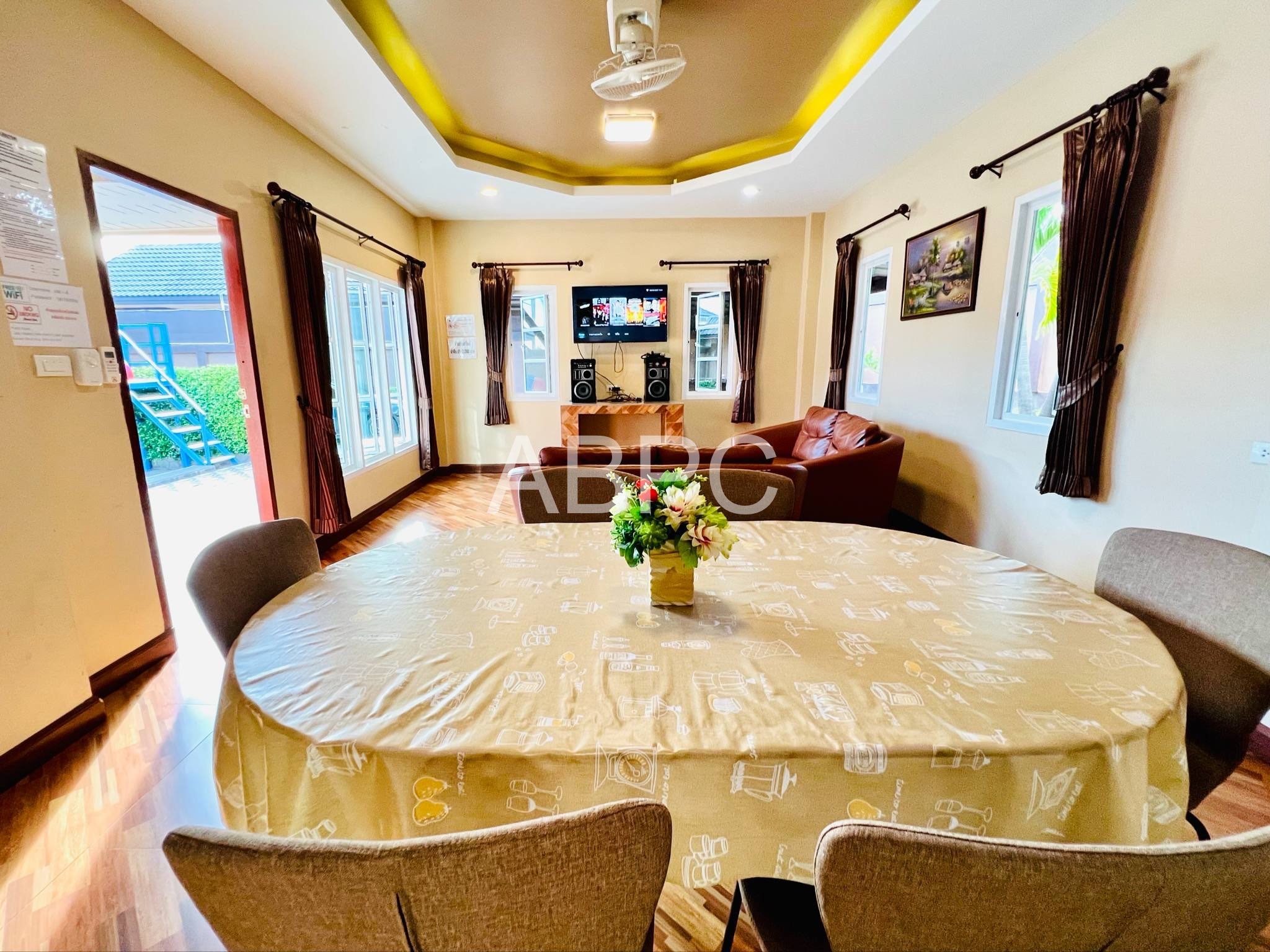 House for rent 6 Bedrooms 6 Bathrooms in Mapprachan photo 4