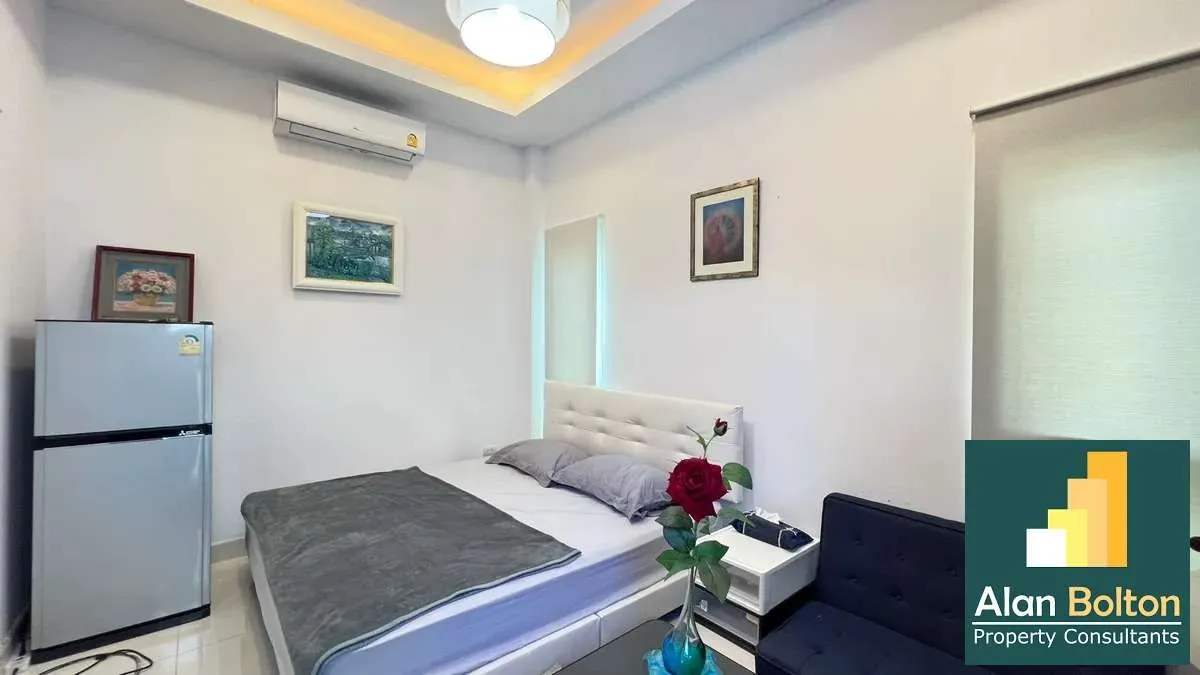 Elegant 3-Bedroom Pool Villa in Exclusive Luxury Village photo 11