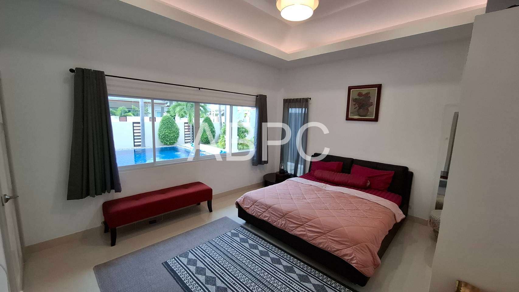 Elegant 3-Bedroom Pool Villa in Exclusive Luxury Village photo 30